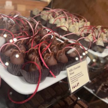 L.A. Burdick Handmade Chocolates - Desserts Near Me - Boston, Massachusetts L.A. Burdick Handmade Chocolates - Desserts Near Me - Boston, Massachusetts