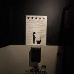 Plaza Sushi London - Funny sign