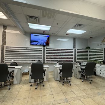 Tip N Toe Nails Spa - Nail Salons Near Me - Pearland, Texas Tip N Toe Nails Spa - Nail Salons Near Me - Pearland, Texas