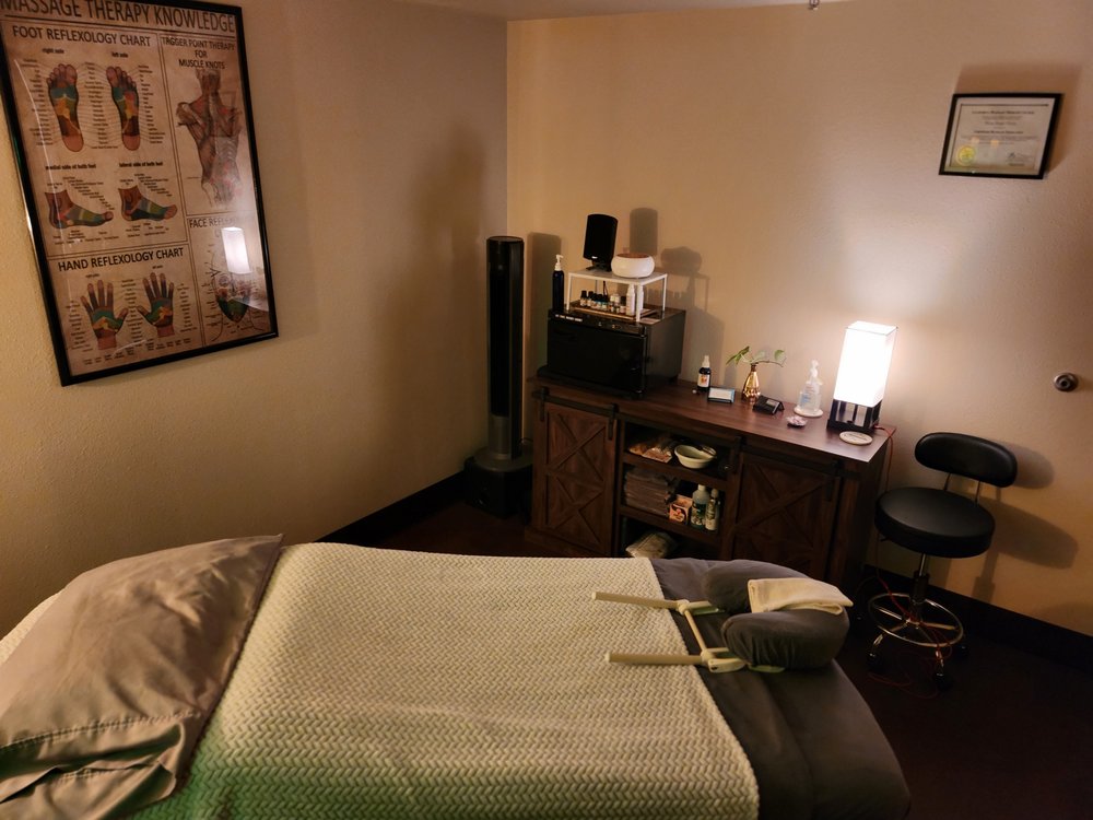 ALPHA MASSAGE STUDIO Updated September 2024 1250 Fulton St, Fresno