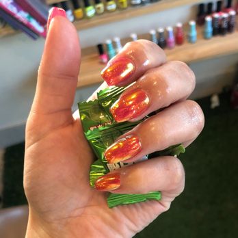 La Vie Nails - Tammy created these excellent acrylics! - Nail Salons Near Me - Northbrook, Illinois