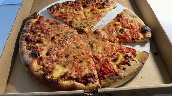 Santarpio's Pizza by null