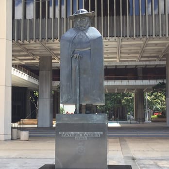 Hawaii State Capitol - Father Damien or Saint Damien of Moloka'i - Landmarks & Historical Buildings Near Me - Honolulu, Hawaii