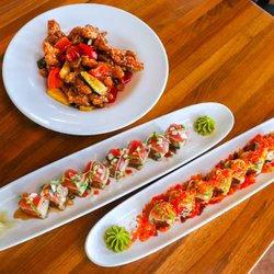 Little Ollie's - Sesame Chicken, Red Dragon Roll, Hamachi Crunch Roll