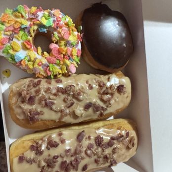 K & J Donuts - Donuts Near Me - O'Fallon, Missouri