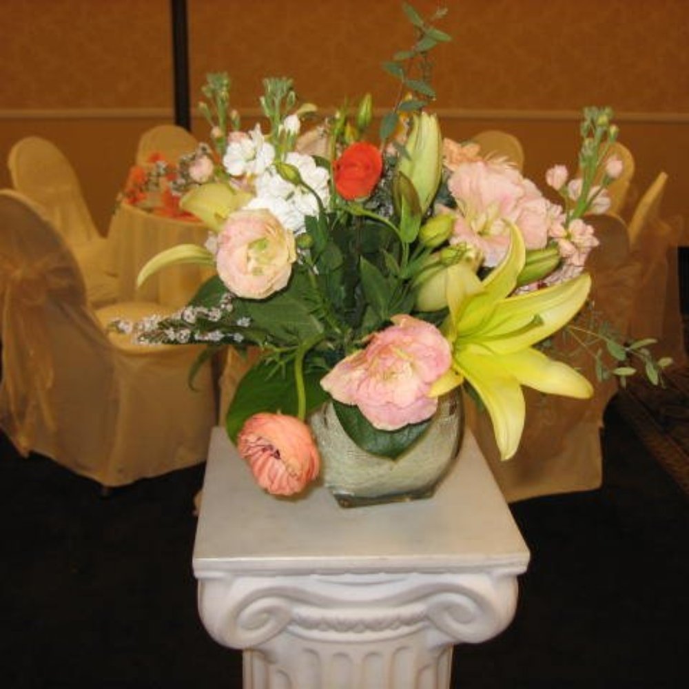 MDS Florist - Beautiful Centerpieces - Florists Near Me MDS Florist - Beautiful Centerpieces - Florists Near Me