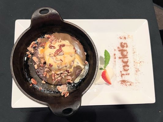 Todd's Unique Dining by null
