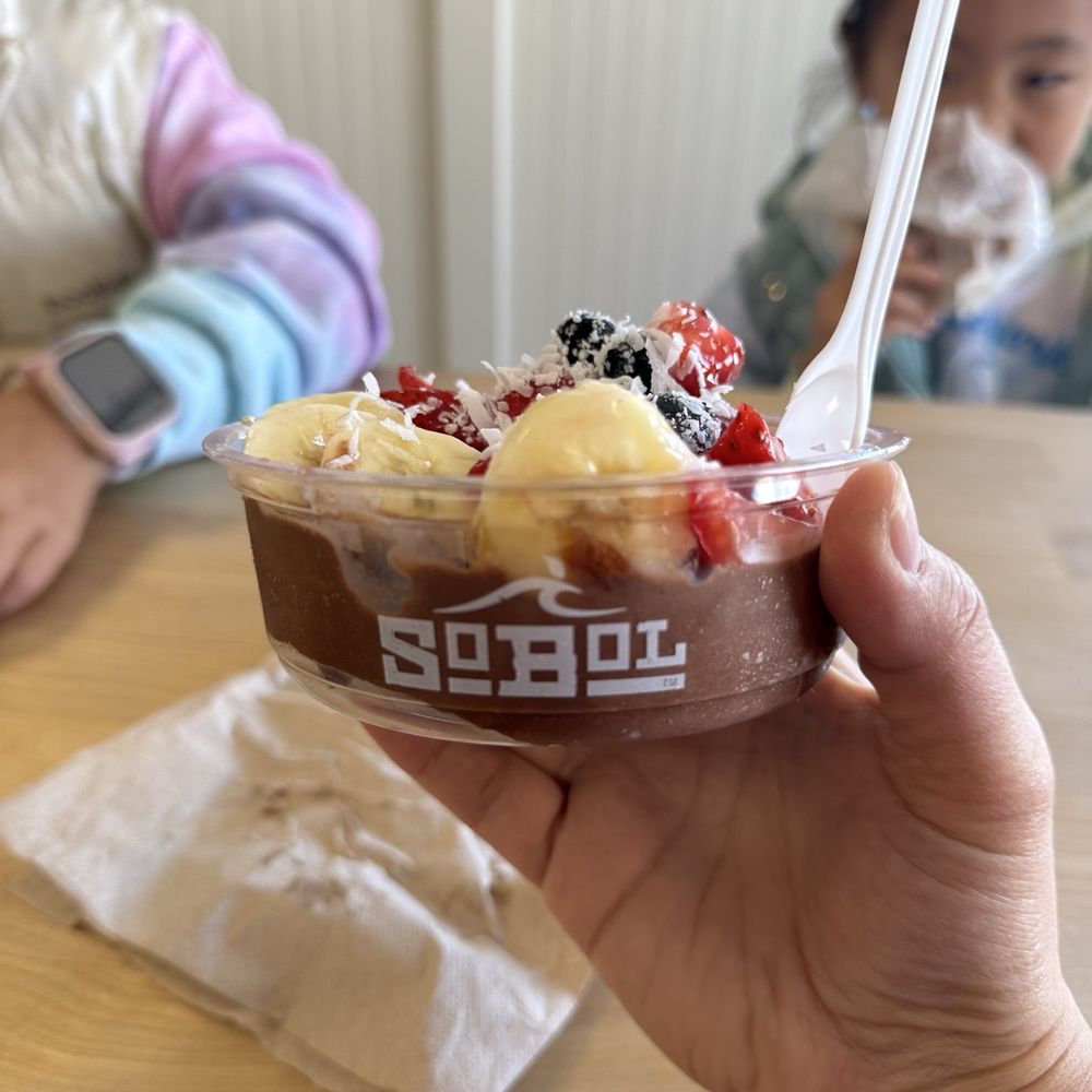 SoBoL - Chocolate Cacao Bowl - kids size - Cafes Near Me - Syosset, New York SoBoL - Chocolate Cacao Bowl - kids size - Cafes Near Me - Syosset, New York