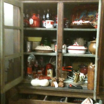 Mill Creek Antique Mall - Antiques Near Me - Bakersfield, California