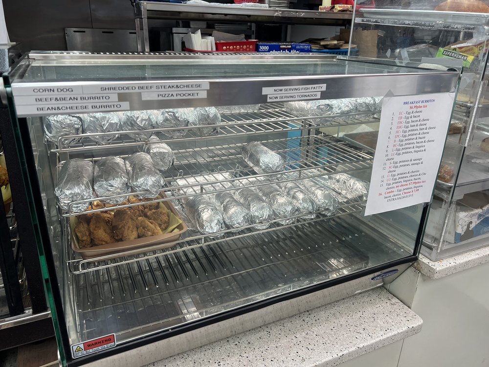 T&A MOBIL MINI MART Updated July 2024 29 Photos & 10 Reviews 1685