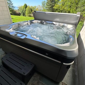 Eugene Spa & Hot Tub - Pool & Hot Tub Service Near Me - Eugene, Oregon