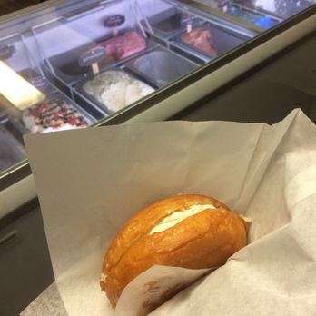 Novel Ice Cream - Hot delicious donut with amazing Madagascar vanilla bean ice cream. - Desserts Near Me - Phoenix, Arizona Novel Ice Cream - Hot delicious donut with amazing Madagascar vanilla bean ice cream. - Desserts Near Me - Phoenix, Arizona