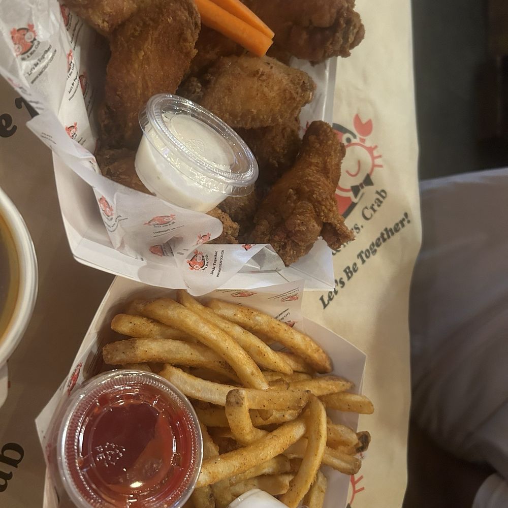 Mr and Mrs Crab - Cajun fries and Chicken wings - Seafood Near Me - Brandon, Florida Mr and Mrs Crab - Cajun fries and Chicken wings - Seafood Near Me - Brandon, Florida