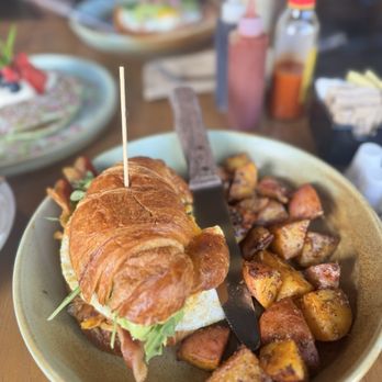 Concha's Cafe - Breakfast & Brunch Near Me - Montebello, California