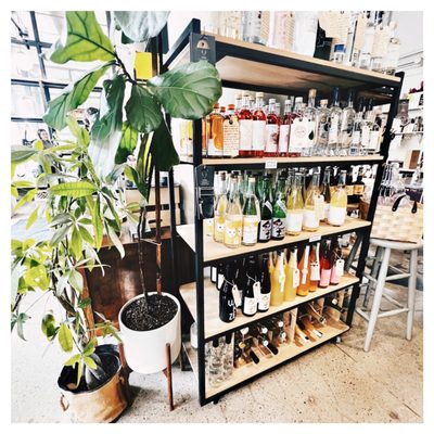 Flask & Field by null