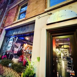 Plume Wine Bar - Downtown Green Bay, Wi Wine and Charcuterie Bar