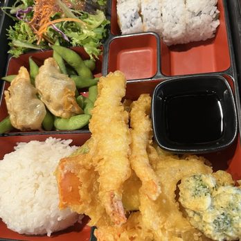 Blufish Sushi & Grill - Lunch tempura combo - Sushi Bars Near Me - Azusa, California