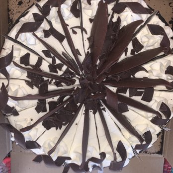 La Mousse Desserts - chocolate mousse cake - Desserts Near Me - Carson, California La Mousse Desserts - chocolate mousse cake - Desserts Near Me - Carson, California