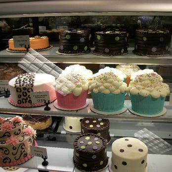 Mariano's - Yummy inexpensive cakes! - Grocery Near Me - Arlington Heights, Illinois Mariano's - Yummy inexpensive cakes! - Grocery Near Me - Arlington Heights, Illinois