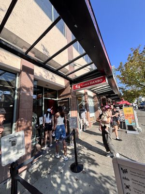 Ramen Danbo Robson by null