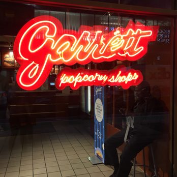 Garrett Popcorn Shops - Popcorn Shops Near Me - Chicago, Illinois