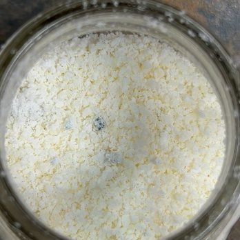 Mountain Mike's Pizza - Moldy parmesan cheese - Pizza Near Me - Vallejo, California
