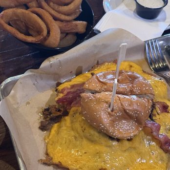 Squeeze Burger & Brew - The onion  rings were good! - Burgers Near Me - Stockton, California