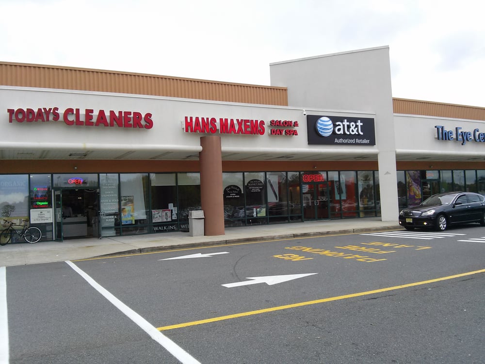 HANS MAXEM’S SALON AND DAY SPA 17 Reviews 260 N County Line Rd