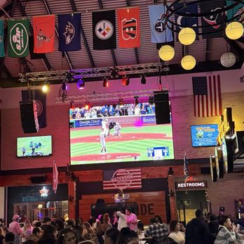 Waterside District - Sports Bars Near Me - Norfolk, Virginia Waterside District - Sports Bars Near Me - Norfolk, Virginia