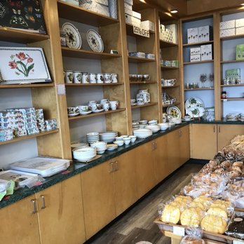 Bakery House - Bakeries Near Me - La Canada Flintridge, California Bakery House - Bakeries Near Me - La Canada Flintridge, California