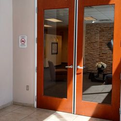 Vicki Handfield, PsyD - The entrance to the lobby. The reception staff will let me know you're here - I'll be right out!