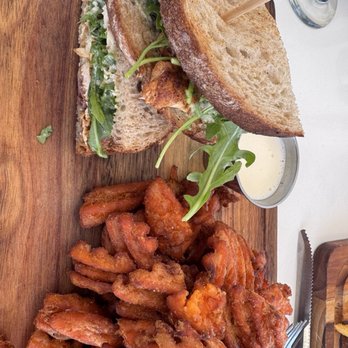 Project Burger - Chicken sandwich - I would 100% recommend - Burgers Near Me - Palm Desert, California Project Burger - Chicken sandwich - I would 100% recommend - Burgers Near Me - Palm Desert, California