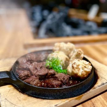 IPPUDO NY - steak and potatoes in a skillet - Ramen Near Me - New York, New York