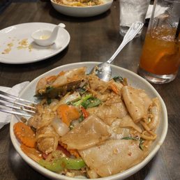 Noodle Kee Mao Delicious! Noodle Kee Mao Delicious!