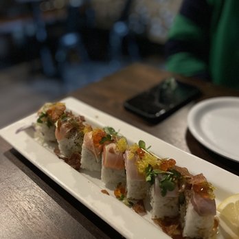 Tamari Bar - Tamaribar Sushi Roll - Izakaya Near Me - Seattle, Washington Tamari Bar - Tamaribar Sushi Roll - Izakaya Near Me - Seattle, Washington