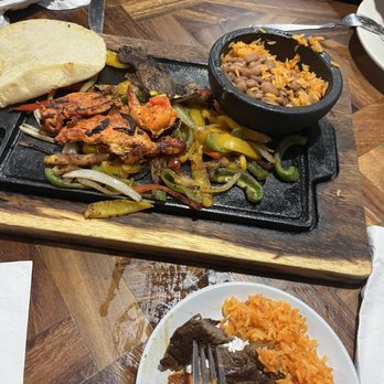 Los Molcajetes Mi Casita - Mexican Near Me - Washington, DC, District of Columbia