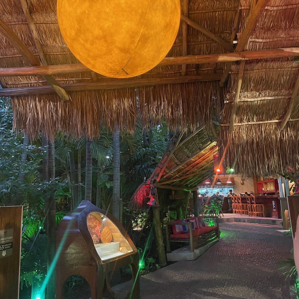Thai Restaurant - Inside - Thai Near Me - Cancún, ROO Thai Restaurant - Inside - Thai Near Me - Cancún, ROO