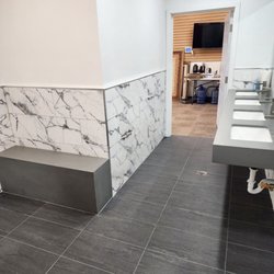 Sun Tile & More - Commercial Bathroom
