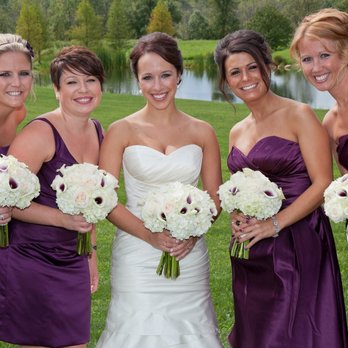 Flowers by Emily - Florists Near Me - Middlefield, Ohio
