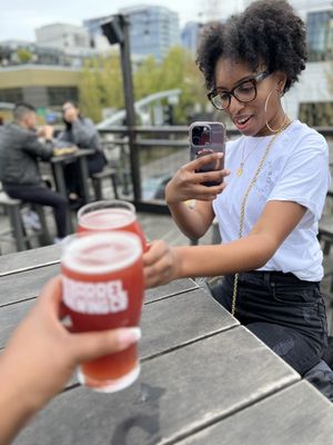 10 Barrel Brewing Portland by null
