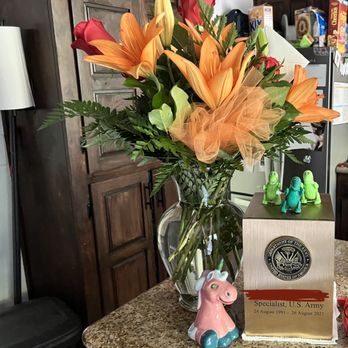 Land Park Florist - Florists Near Me - Sacramento, California Land Park Florist - Florists Near Me - Sacramento, California