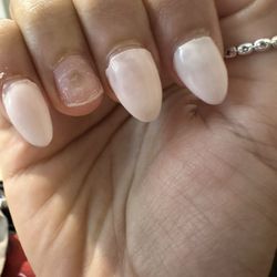 Nails & Spa By Jamie & Jackie - Fungus growing