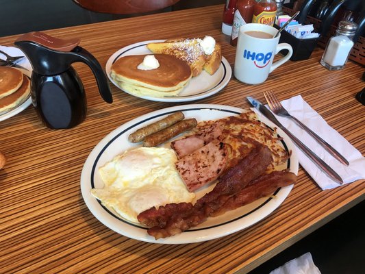 IHOP by null