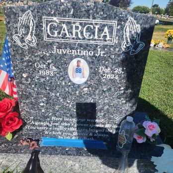 Martin Memorials - Upright Headstone - Funeral Services & Cemeteries Near Me - Antioch, California
