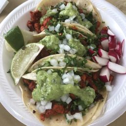 Tacos al pastor very good, just missing some pineapple. Tacos al pastor very good, just missing some pineapple.