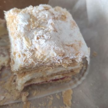 Henri's Bakery & Deli - Napoleon Cake - Bakeries Near Me - Atlanta, Georgia