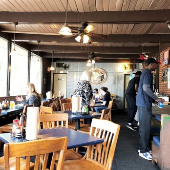 Central BBQ - Inside - Barbeque Near Me - Memphis, Tennessee