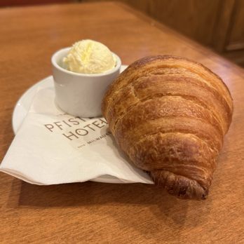 Cafe at the Pfister - Croissant - Cafes Near Me - Milwaukee, Wisconsin Cafe at the Pfister - Croissant - Cafes Near Me - Milwaukee, Wisconsin