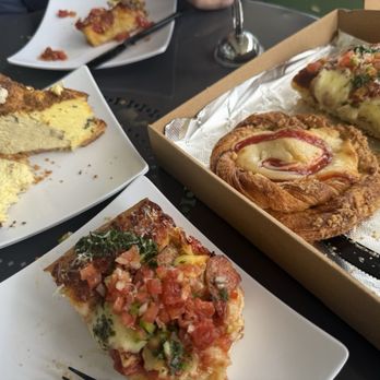 JW Pastry - Mushroom quiche, Guava cheese danish & Chori pan Foccaccia - Bakeries Near Me - Davie, Florida