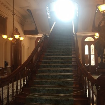 Iolani Palace - Museums Near Me - Honolulu, Hawaii